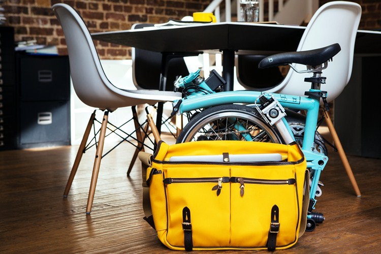 brompton_made-for-cities_neon_14