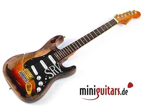 Strat F - Signature Model SRV distressed