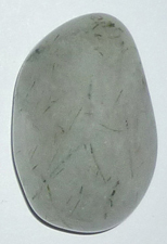 Aktinolithquarz TS 2 ca. 2,5 cm breit x 3,8 cm hoch x 1,7 cm dick (22,3 gr.)
