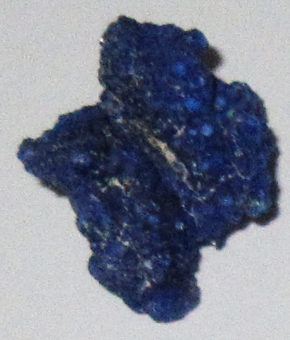 Azurit Knolle 1 ca. 1,8 cm breit x 2,2 cm hoch x 1,1 cm dick (3,4 gr.)
