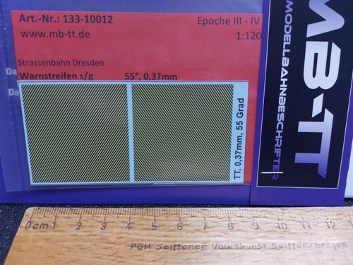 Zubehördecal, Warnstreifen s/g, 55°, 0,37mm, UV-Technik, III-IV, TT
