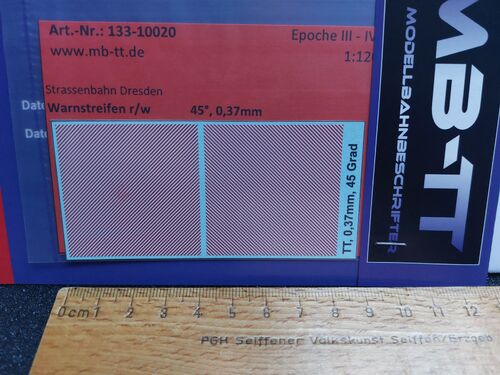 Zubehördecal, Warnstreifen r/w, 45°, 0,37mm, UV-Technik, III-IV, TT