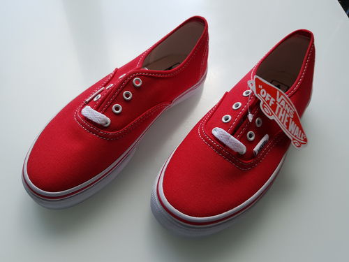 vans red canvas unisex skate  trainers size 1