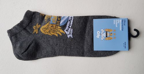 Official Manchester City trainer socks adult size 6-11