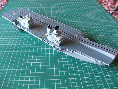 1/700th scale HMS Queen Elizabeth, Royal Navy's Aircraft carrier