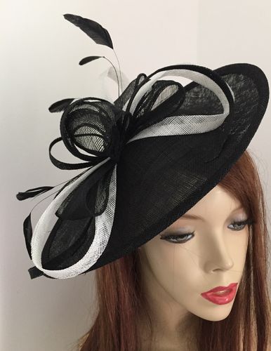 Black and White Oval Saucer Fascinator