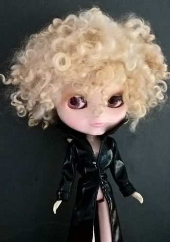 Teeswater Short Light Blonde Doll Wig