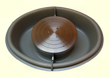 Compact potters wheel showing split bowls\\n\\n07/11/2016 16:24