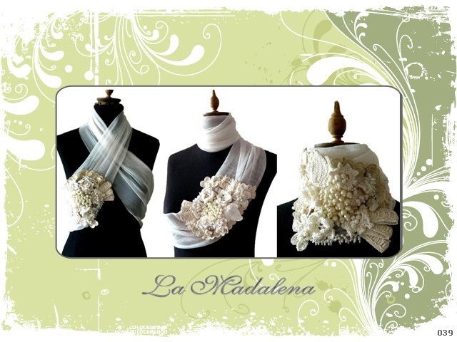 037a Neck embroidered tulle